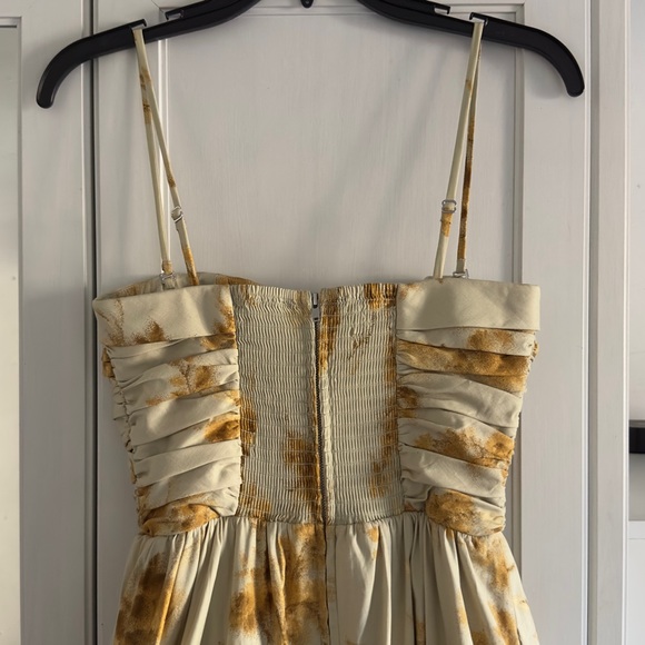 Reformation Kastoria Dress in Golden Hour Size 4 - Picture 9 of 9